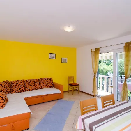 Plavac Mali-5 By Interhome * Gornji Dingač